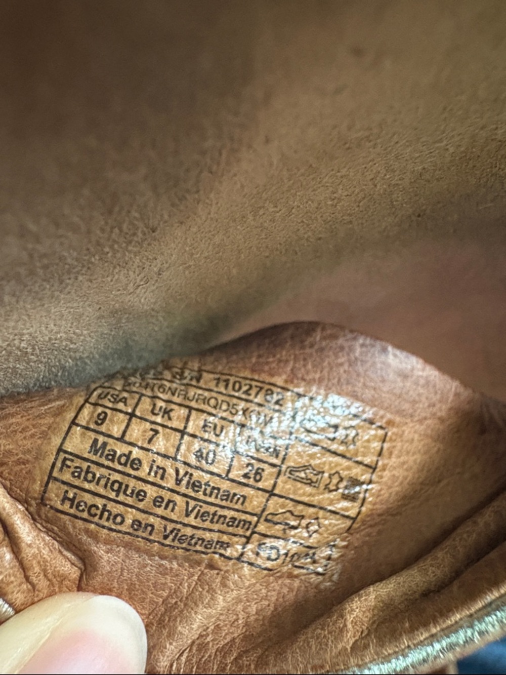 Ugg brand gold metallic cork wedge sandals 💛 - Picture 5 of 5